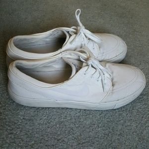 Nike Janoski all white canvas shoes size 11